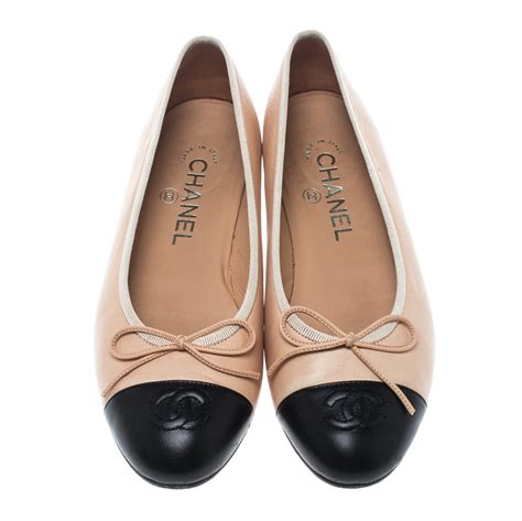 cap toe chanel|Chanel two toned flats.